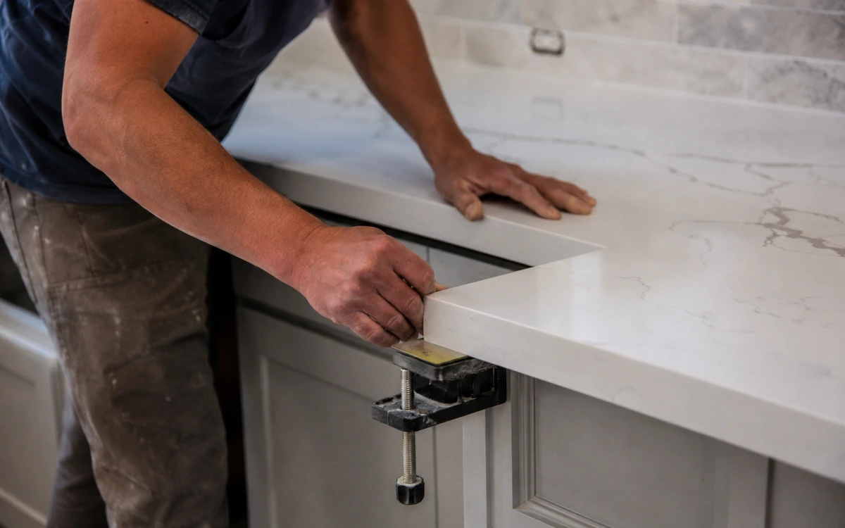 Quartz countertop installation contractor